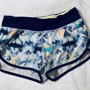 lululemon - ivivva Speedy Shorts Girls 12